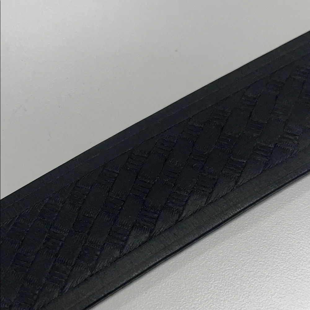 Source Unknown Black Textured Belt w/ brass Buckle